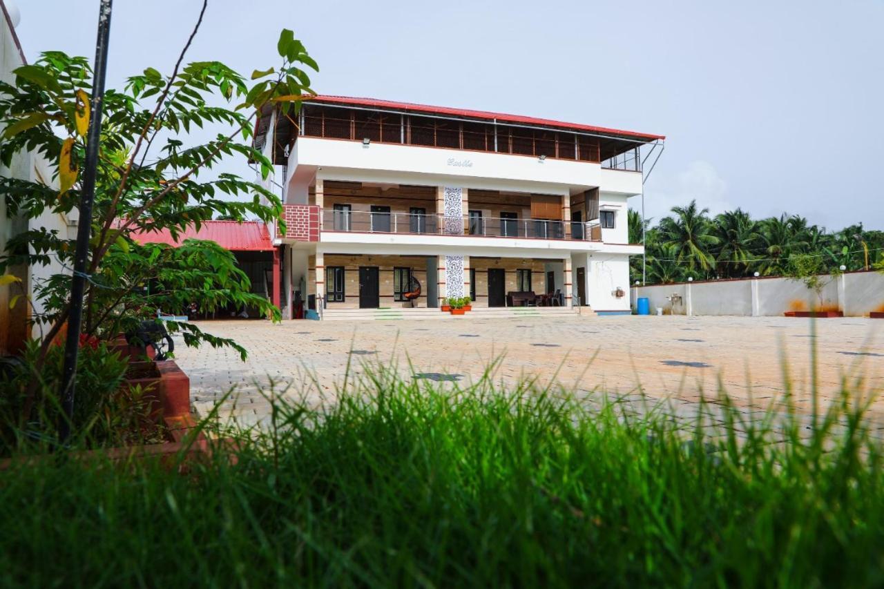 Castle Home Stays Udupi Bagian luar foto